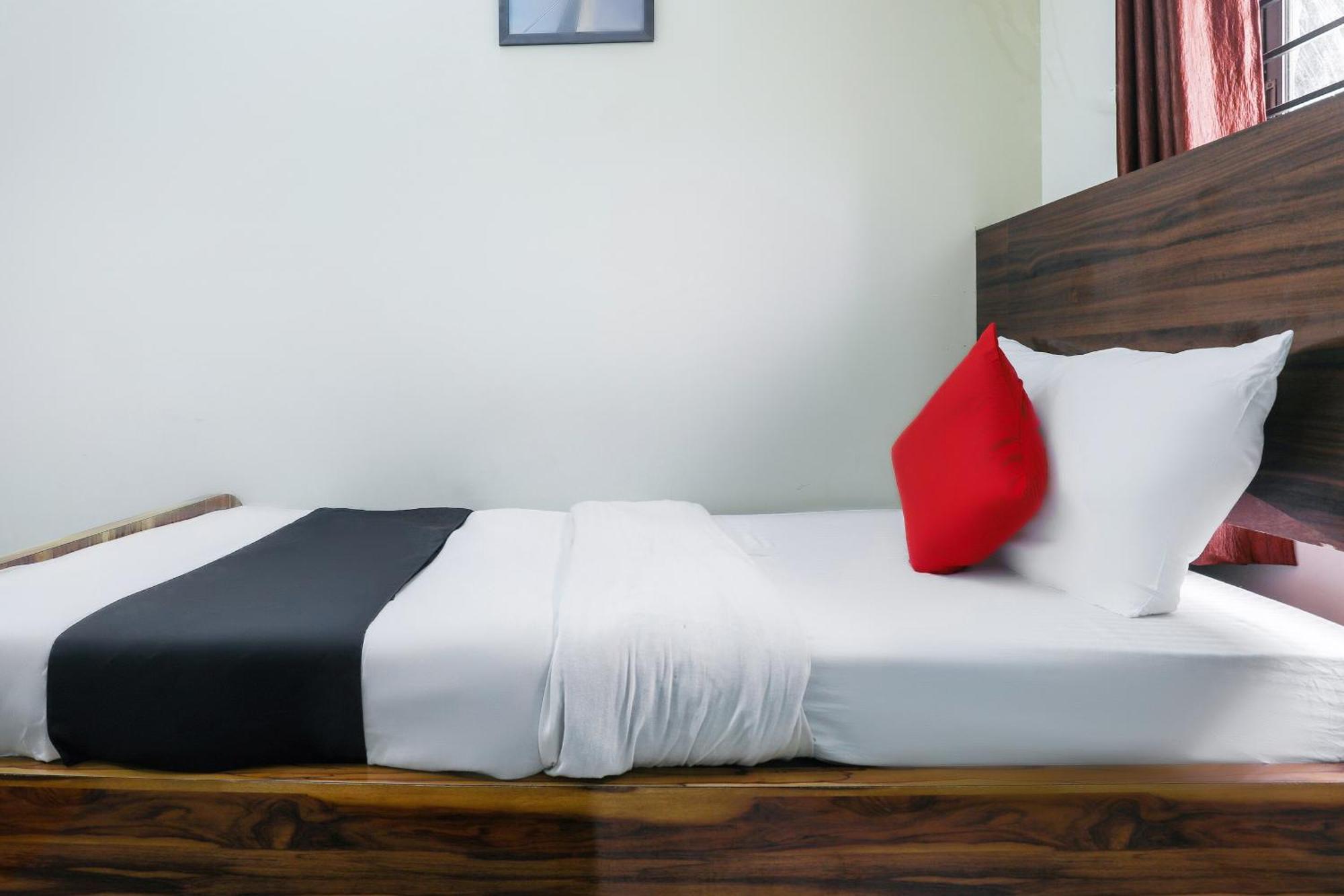 Hotel O Central Inn Dispur 外观 照片